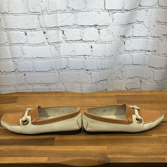 TOD’S White and Tan Driving Shoes Size 38.5 / 8.5 - Picture 6 of 8